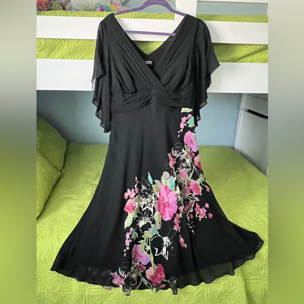 Adrianna Papell Black Chiffon Floral Empire A-Line Black Dress L/XL